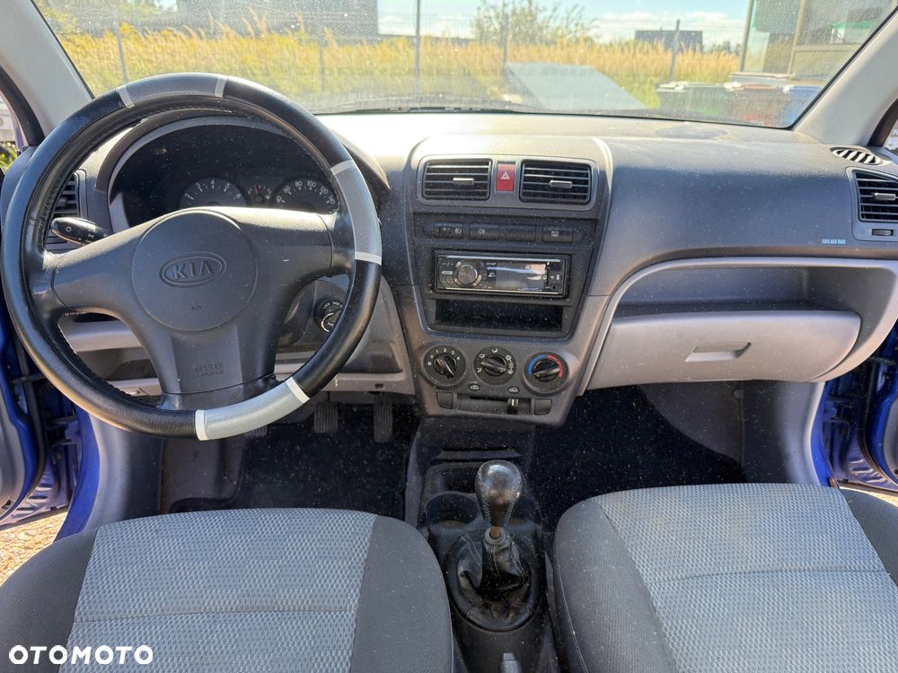 Kia Picanto 1.1 LX - 18