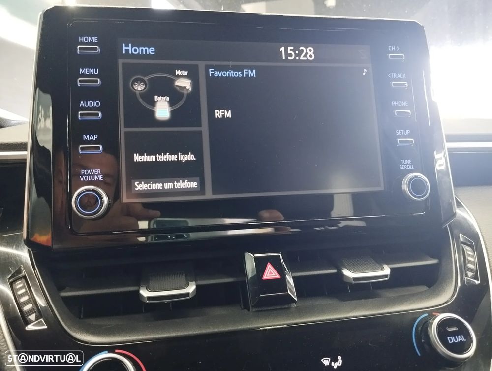 Toyota Corolla Touring Sports 1.8 Hybrid Comfort - 23