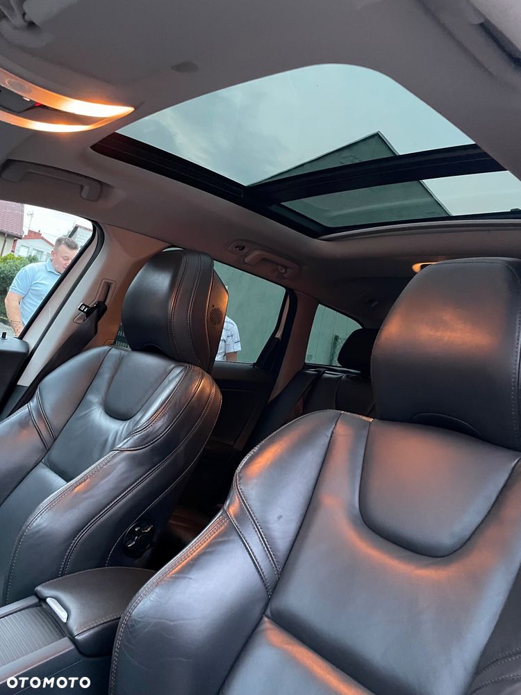 Volvo XC 60 D5 AWD Summum - 12