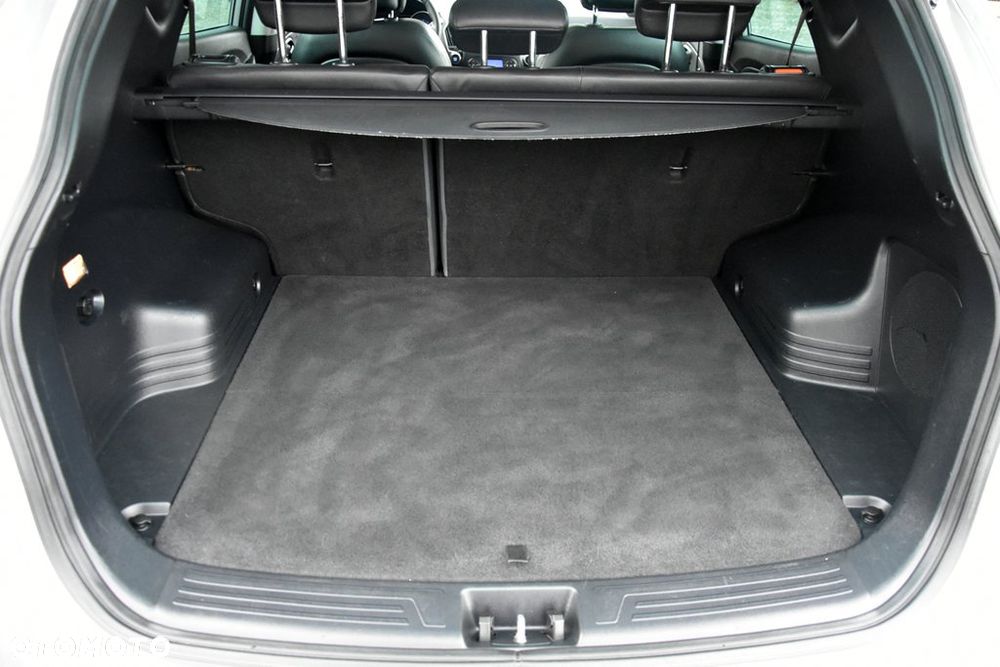 Hyundai ix35 1.7 CRDi Premium 2WD - 17