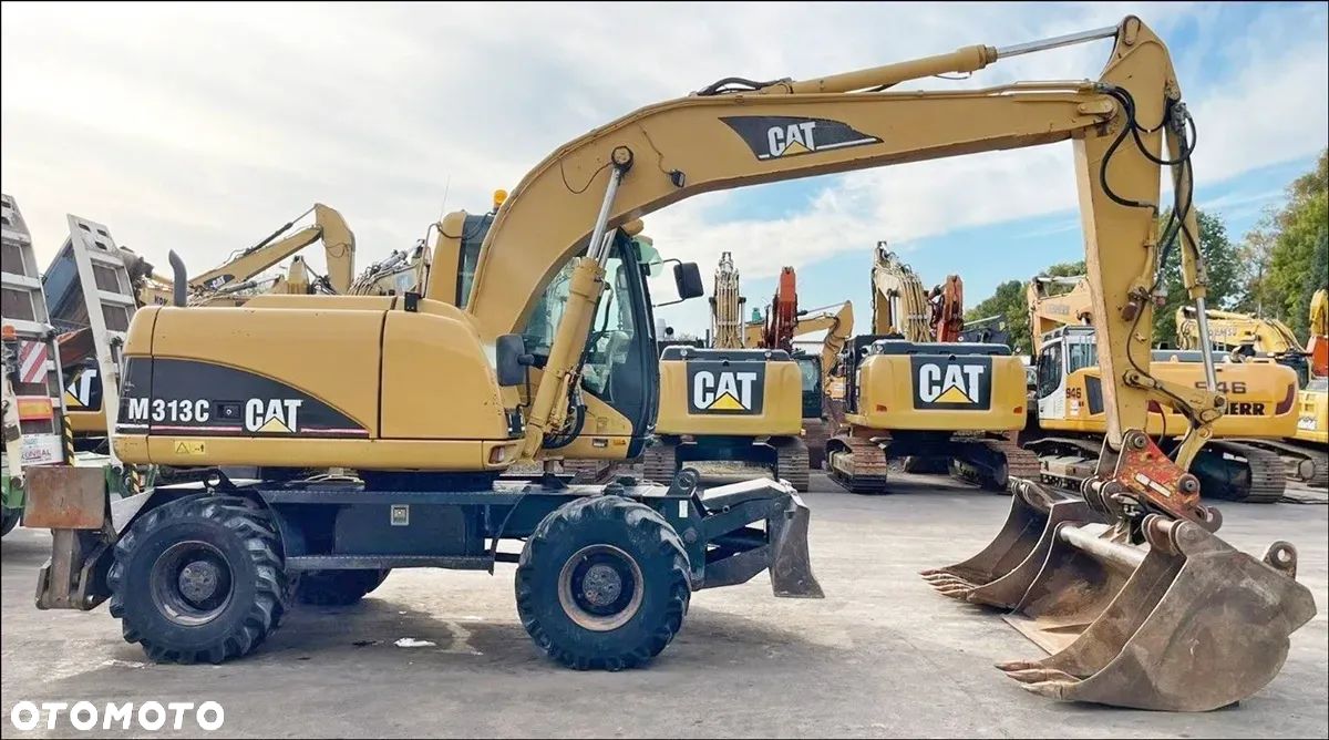 Caterpillar 313 - 1