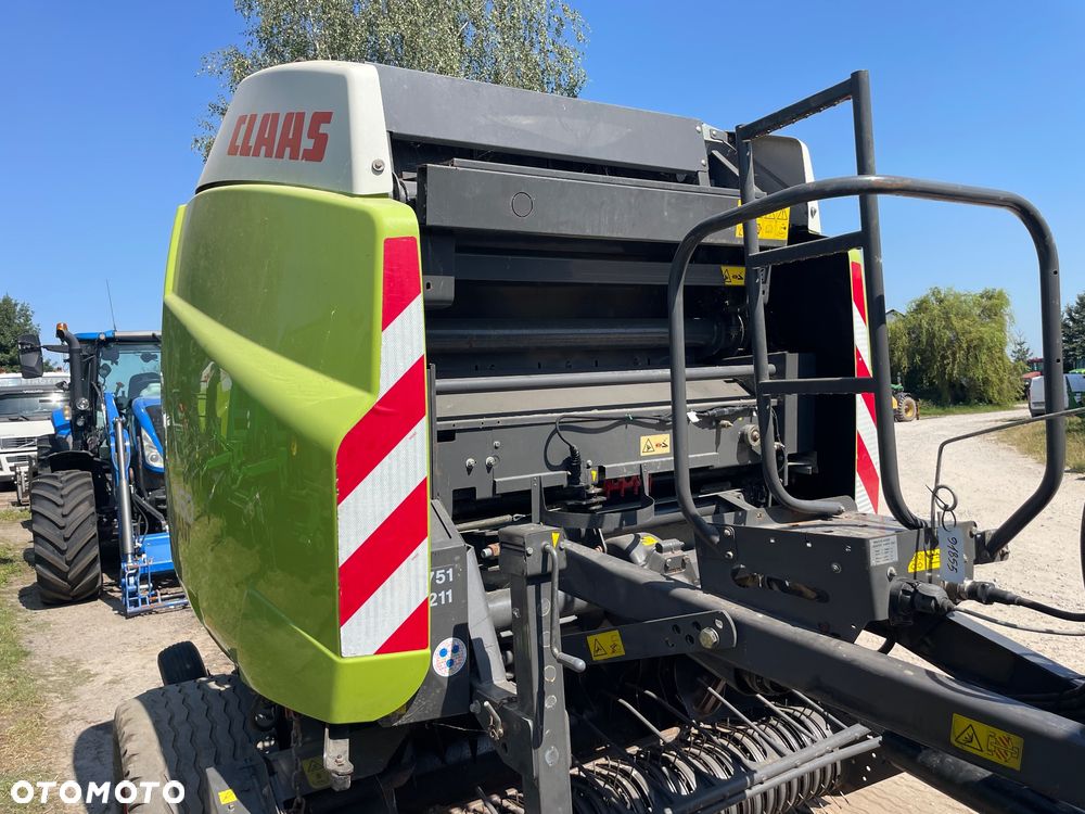 Claas Variant 360 - 7