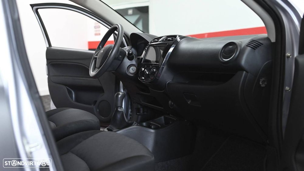 Mitsubishi Space Star 1.2 Intense - 43
