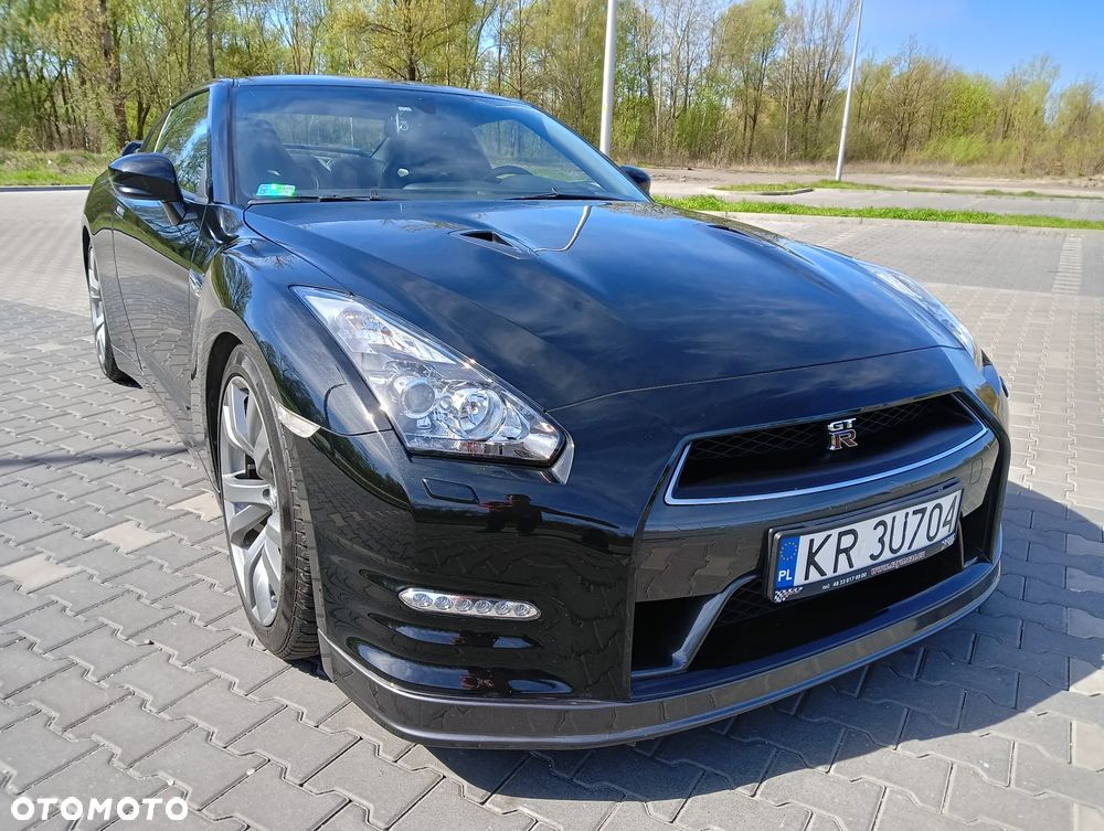 Nissan GT-R Black Edition - 1