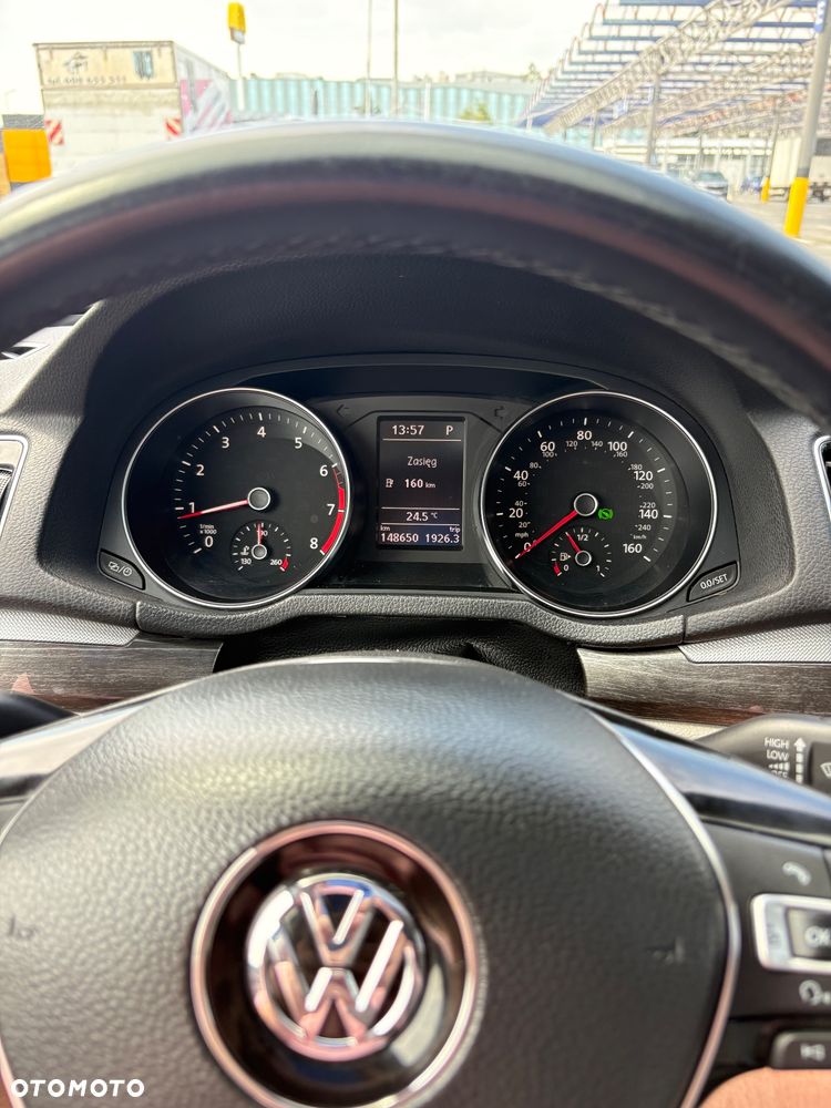 Volkswagen Passat 1.8 TSI BMT Highline DSG - 11