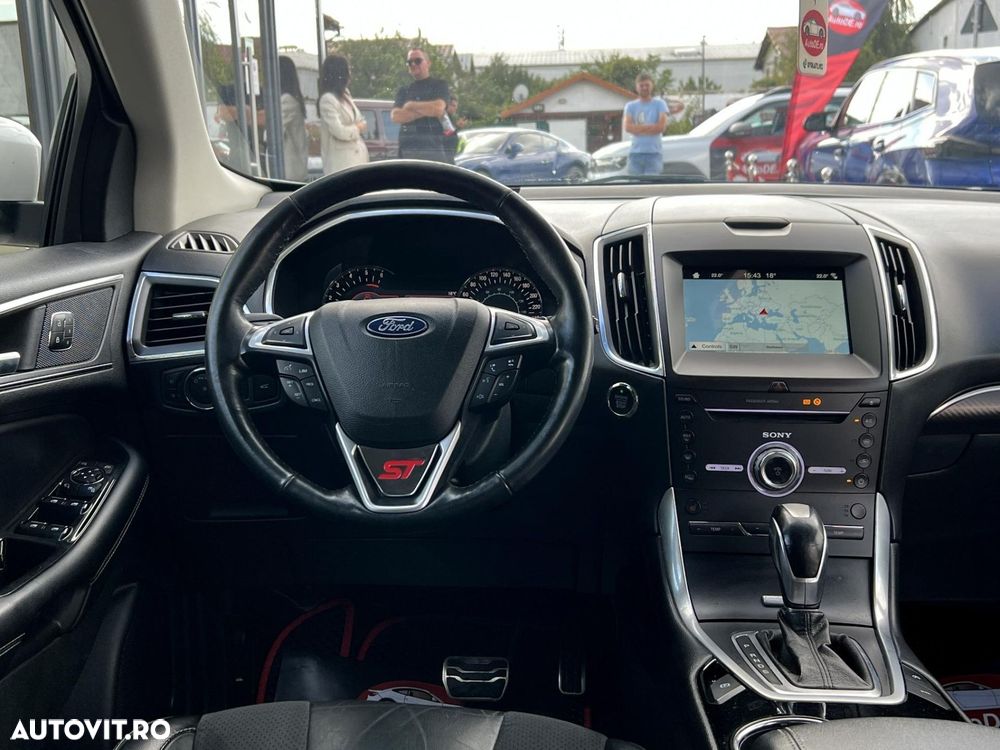 Ford Edge - 9