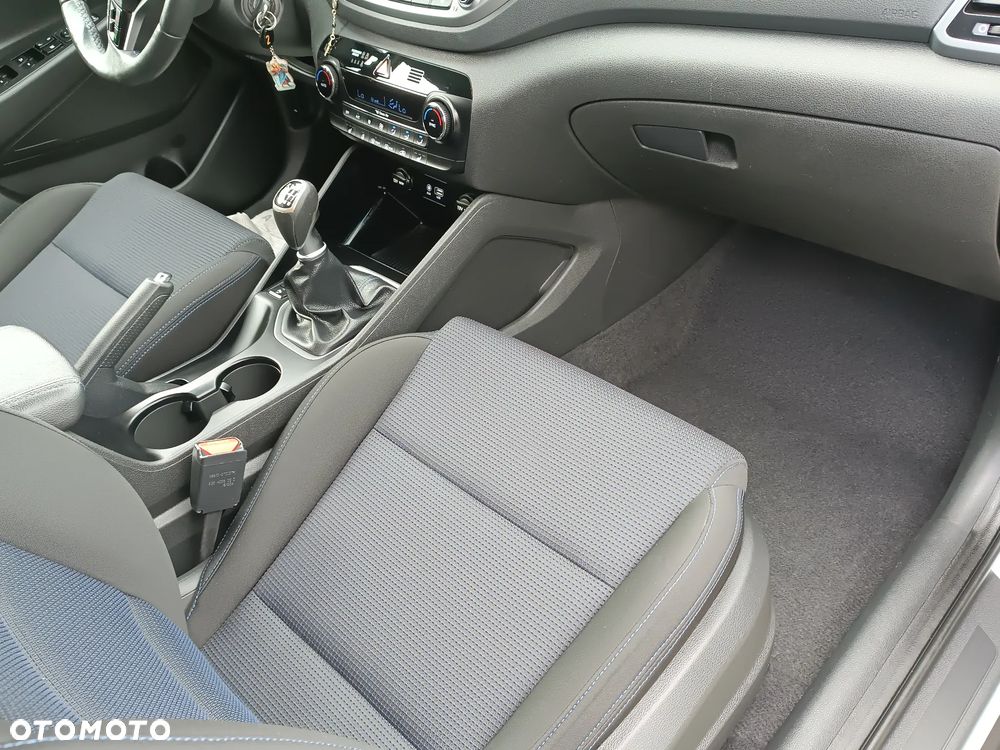 Hyundai Tucson blue 1.6 GDi 2WD Advantage - 14