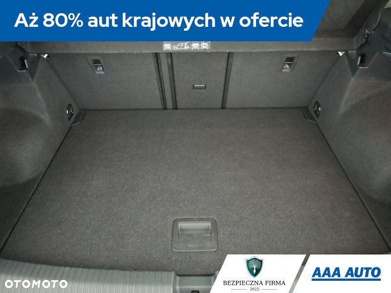 Volkswagen T-Roc - 10