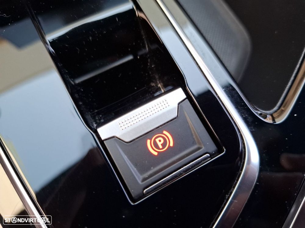 Peugeot 3008 1.5 BlueHDi GT EAT8 - 22