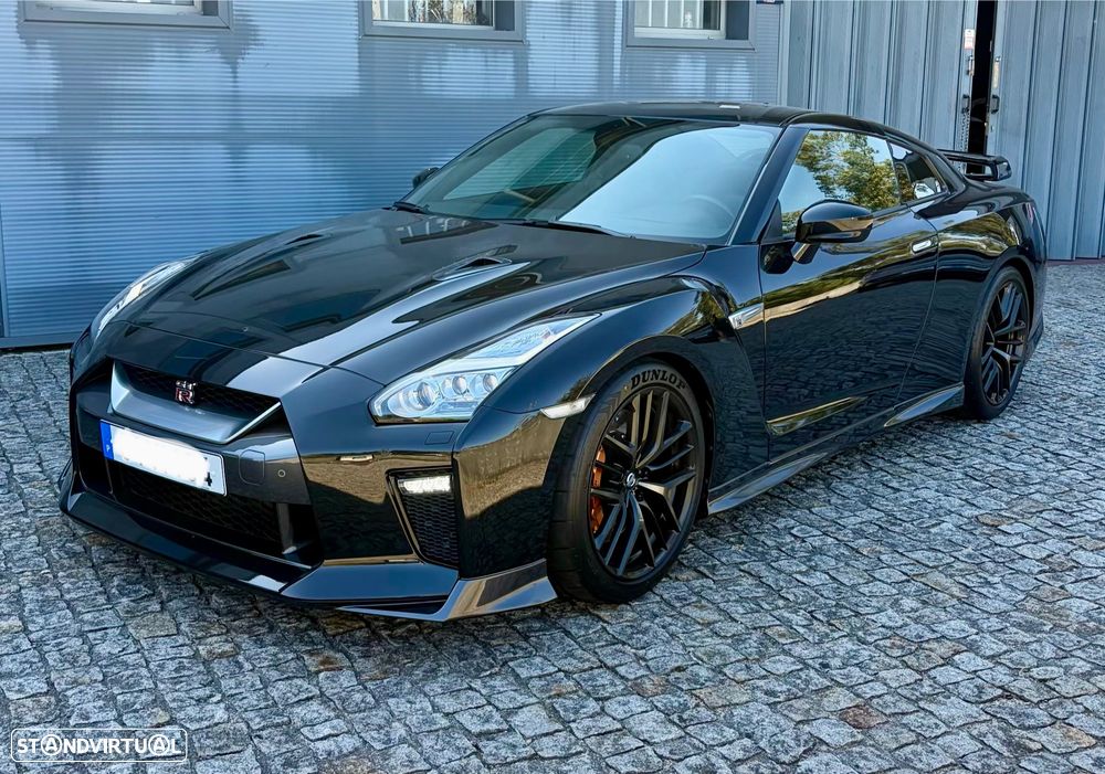 Nissan GT-R 3.8 V6 Black Edition - 1