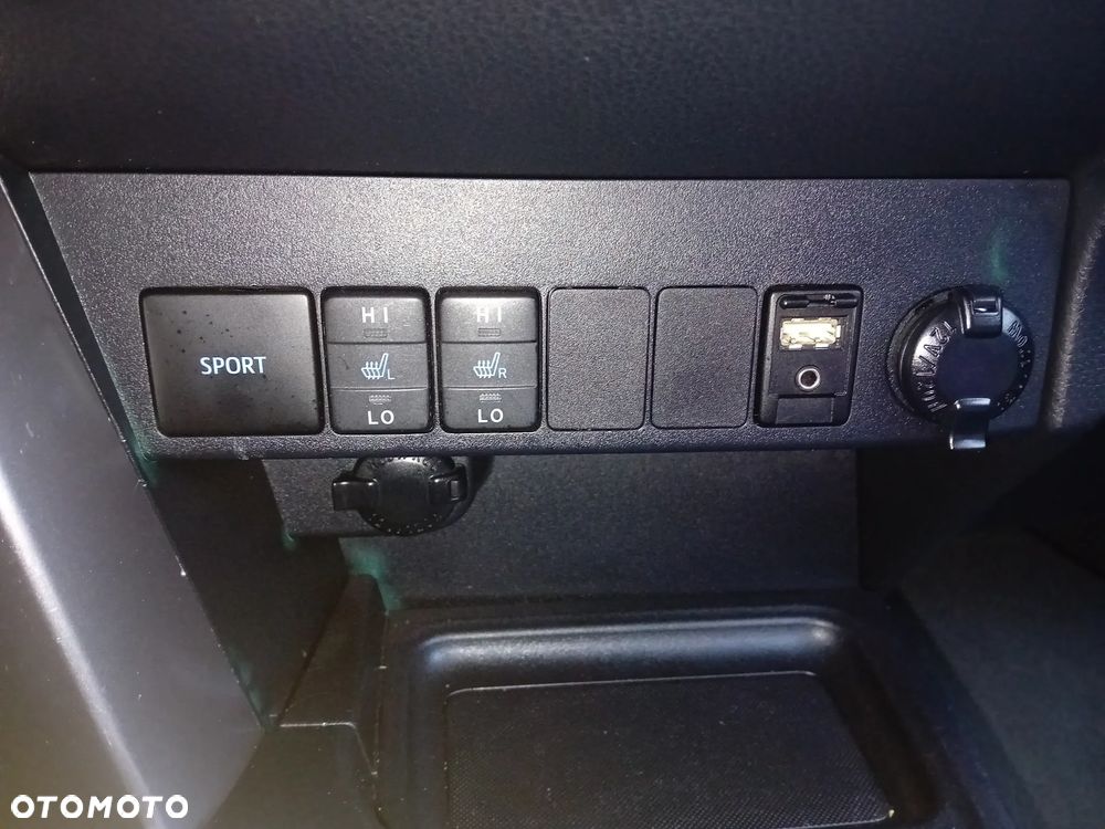 Toyota RAV4 2.0 D-4D 4x4 Edition S - 14