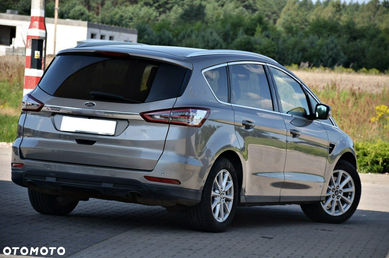 Ford S-Max - 8