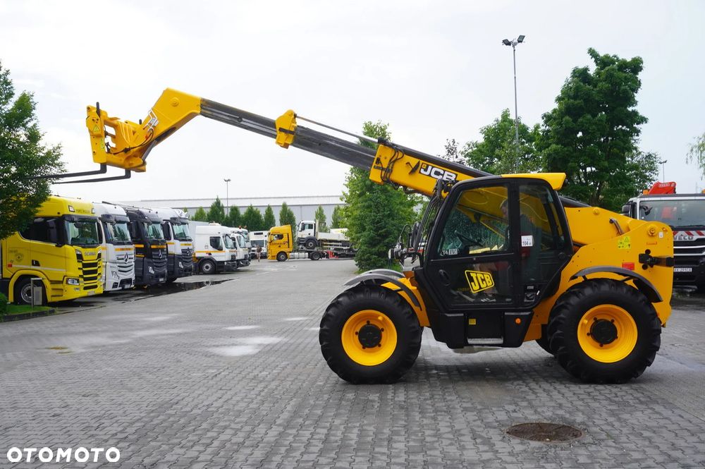 JCB 535-95 / 3,5 t / zasięg 9,5 m / joystick_235561 - 18