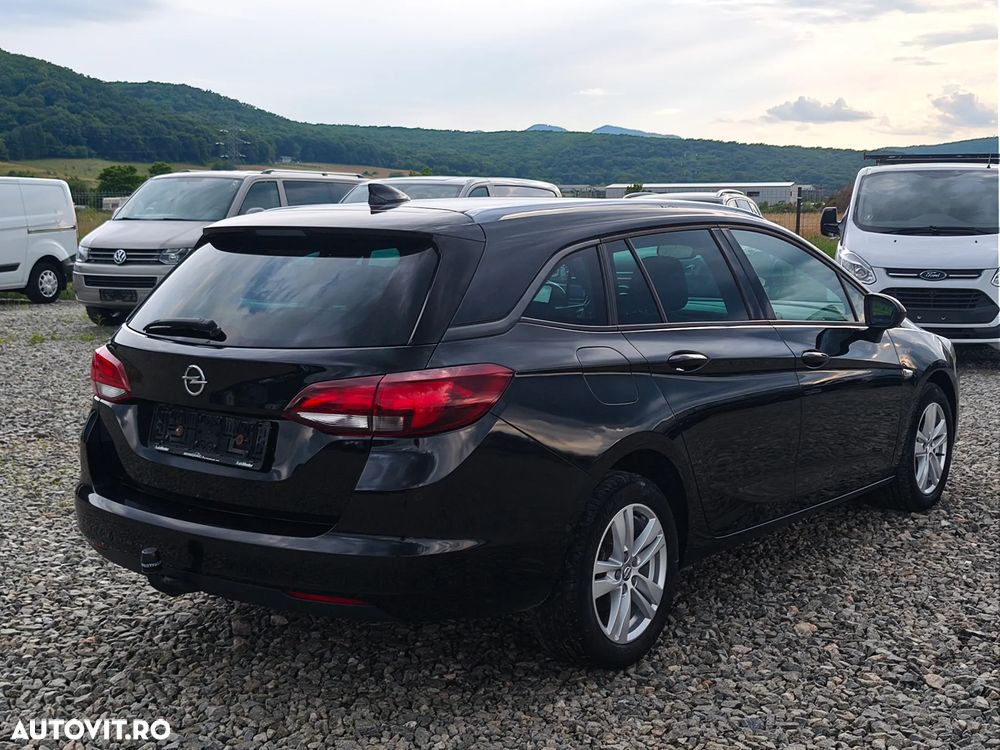 Opel Astra 1.6 D (CDTI) Start/Stop Dynamic - 13