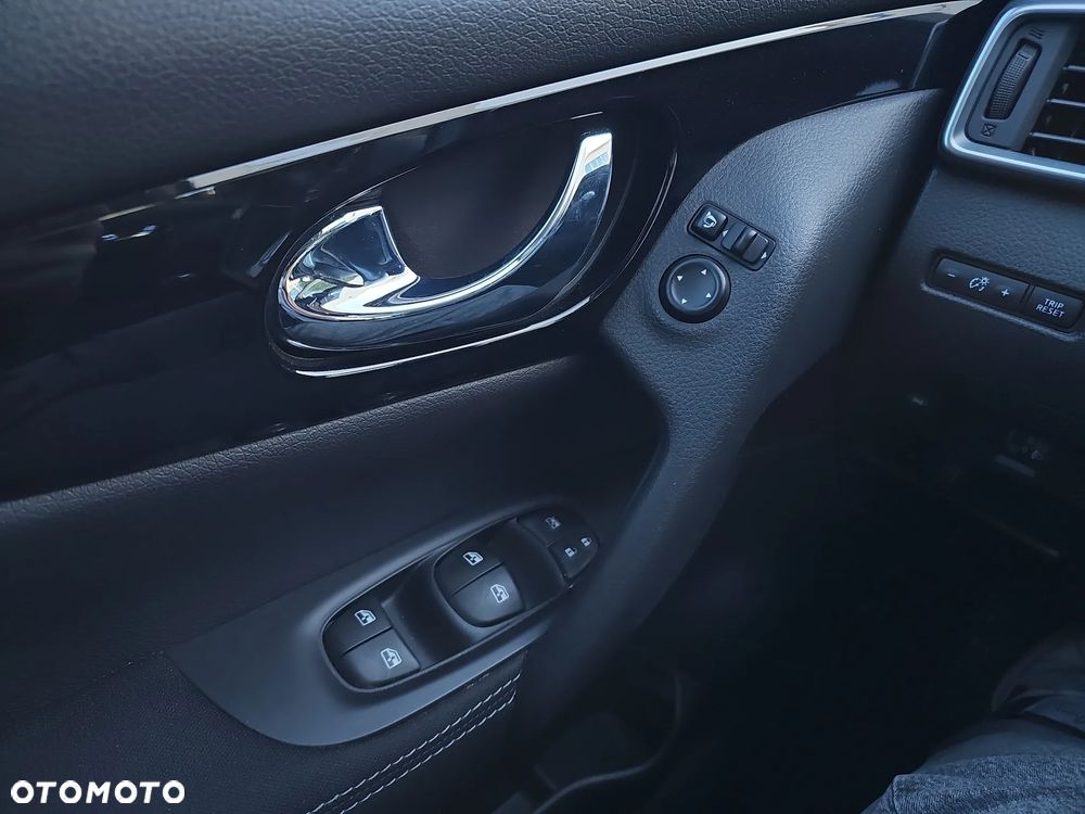 Nissan Qashqai - 16