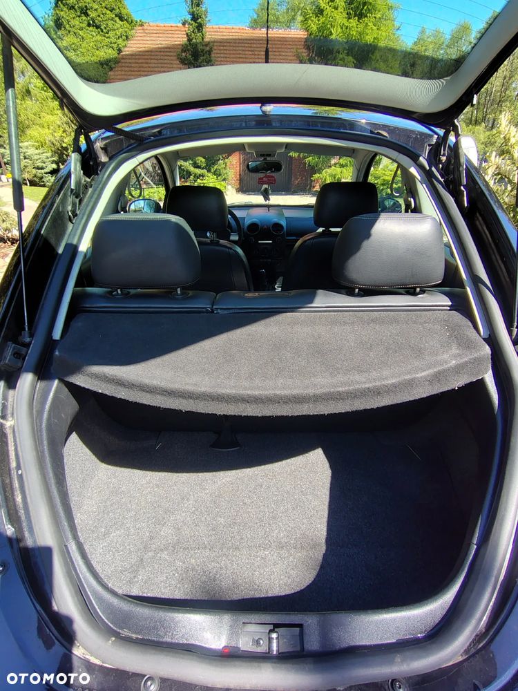 Volkswagen New Beetle 1.4 - 19