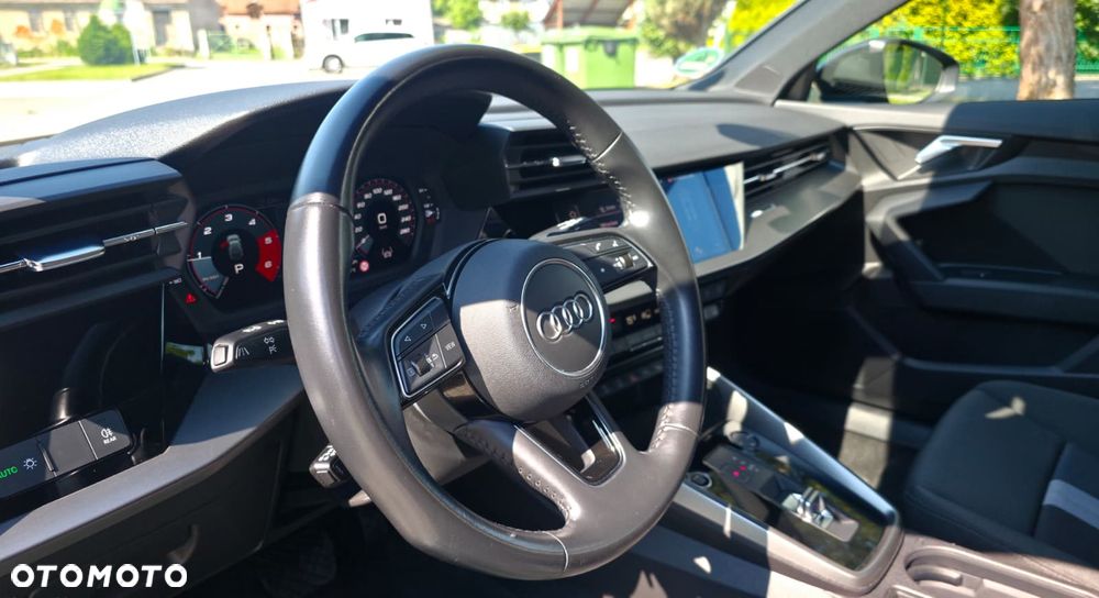 Audi A3 Sportback 35 TDI S tronic S line - 12