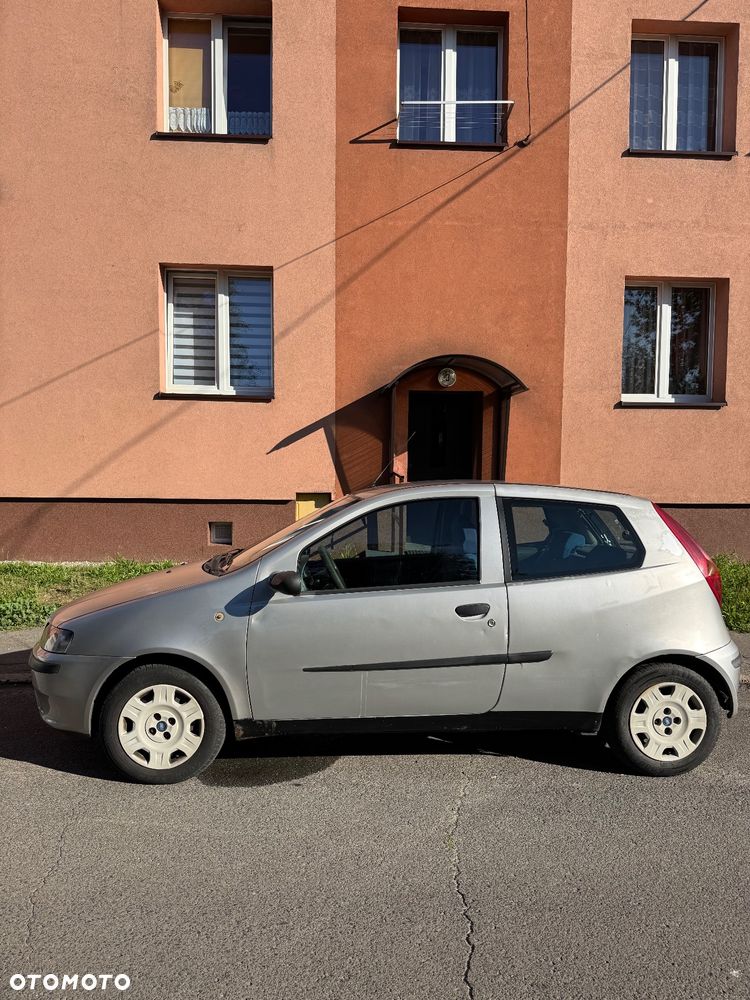 Fiat Punto 1.2 8V - 4