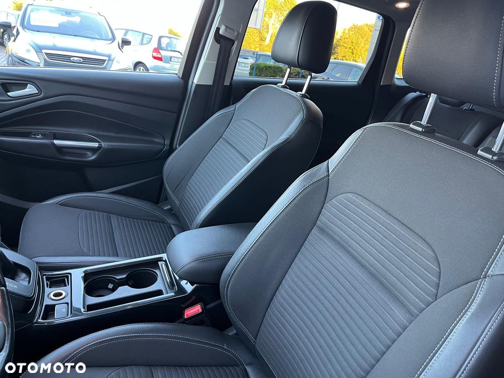 Ford Kuga 2.0 TDCi 4WD Titanium - 18