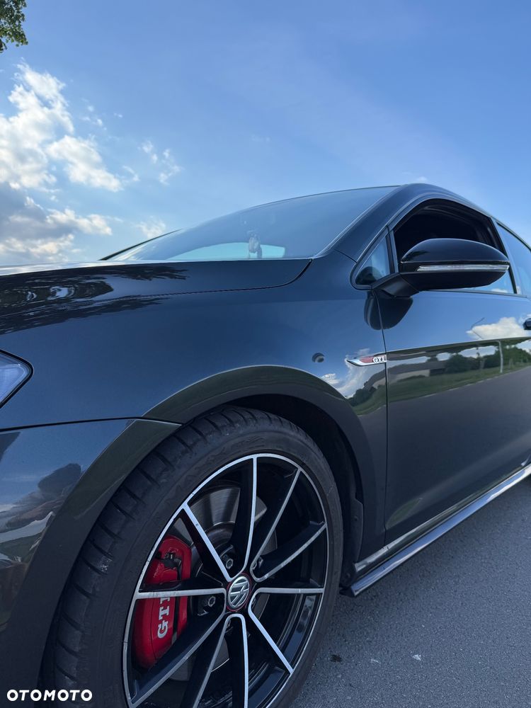Volkswagen Golf 2.0 TSI BMT GTI Clubsport DSG - 2