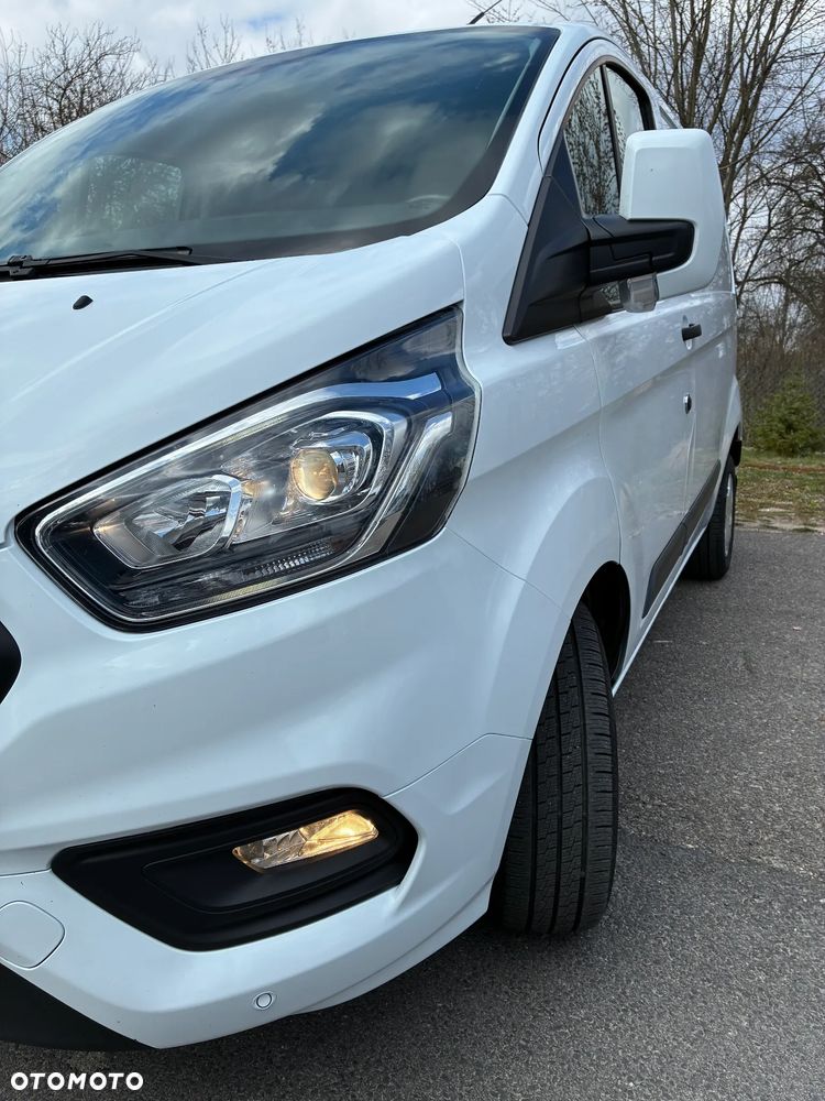 Ford Transit Custom - 19