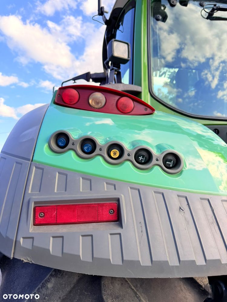 Fendt 724 Vario Profi Plus - 21