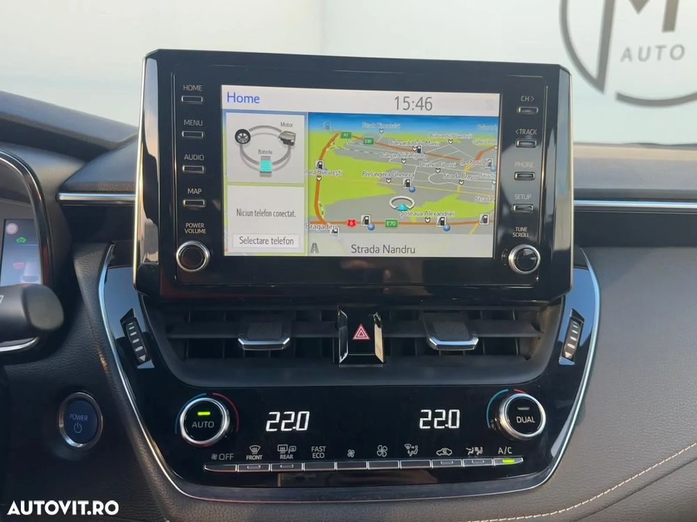 Toyota Corolla 1.8 Hybrid - 26