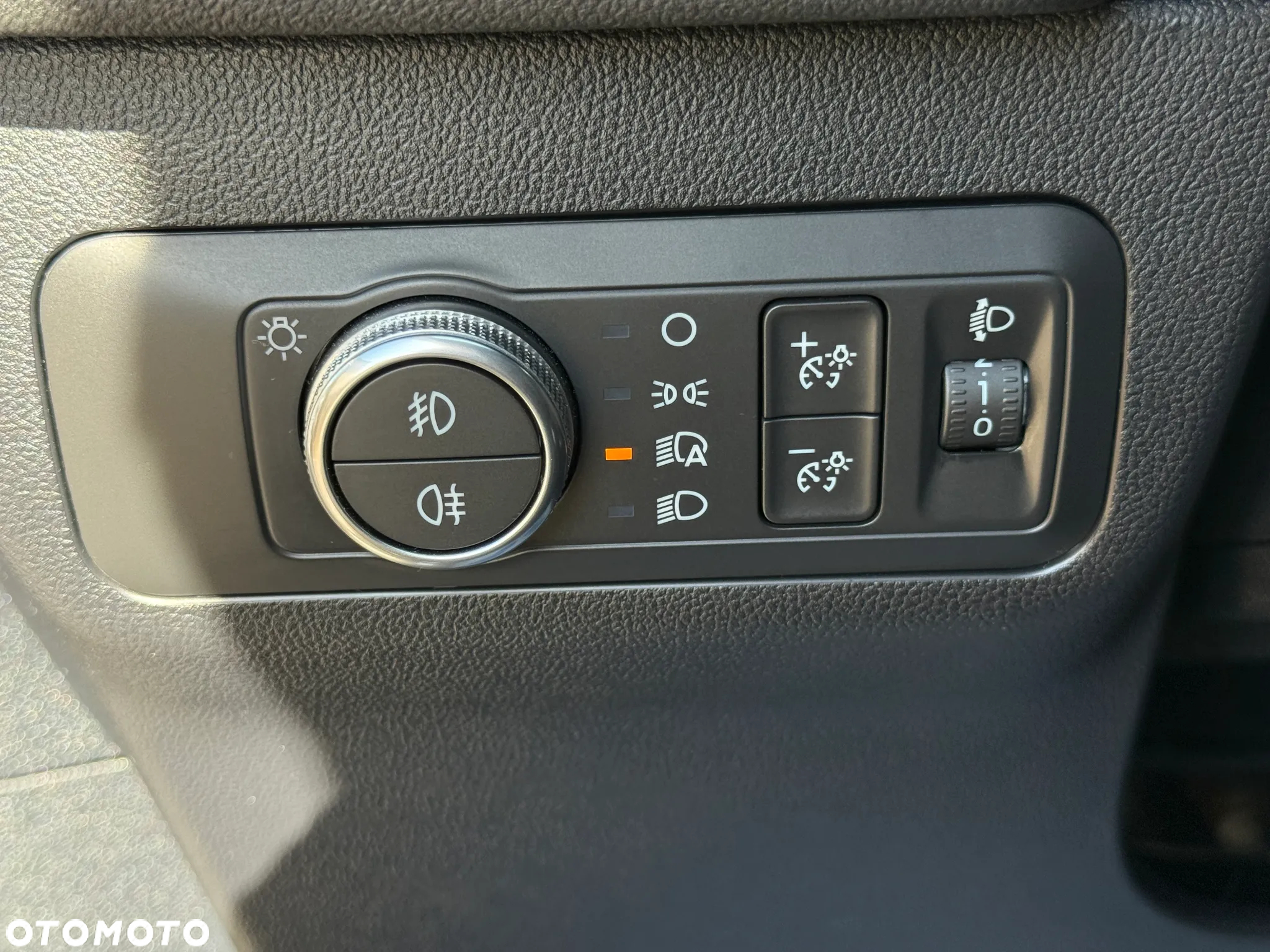 Ford Kuga 1.5 EcoBlue FWD Titanium - 28