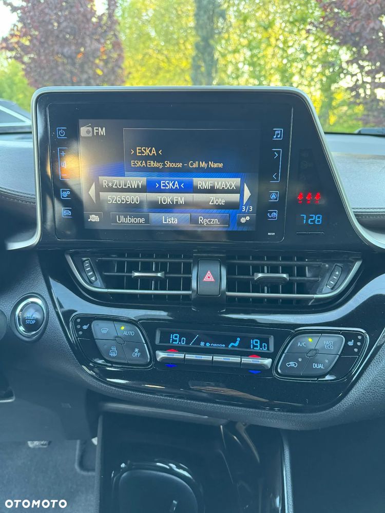 Toyota C-HR 1.2 T Premium - 10