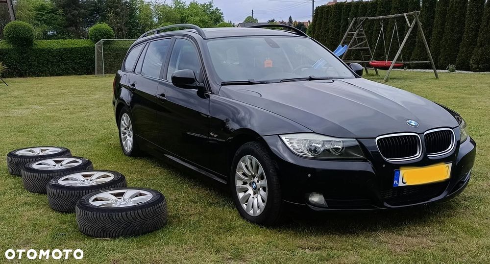 BMW Seria 3 318d DPF Edition Exclusive - 1