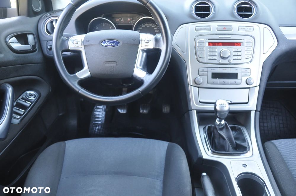 Ford Mondeo 2.0 TDCi Trend - 9