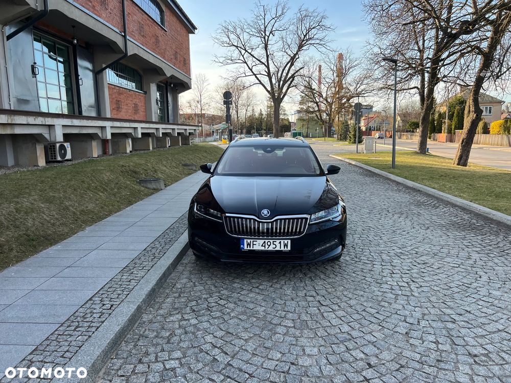 Skoda Superb 1.5 TSI Ambition DSG - 8