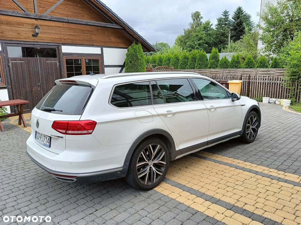 Volkswagen Passat Alltrack 2.0 TDI SCR 4Mot DSG - 6