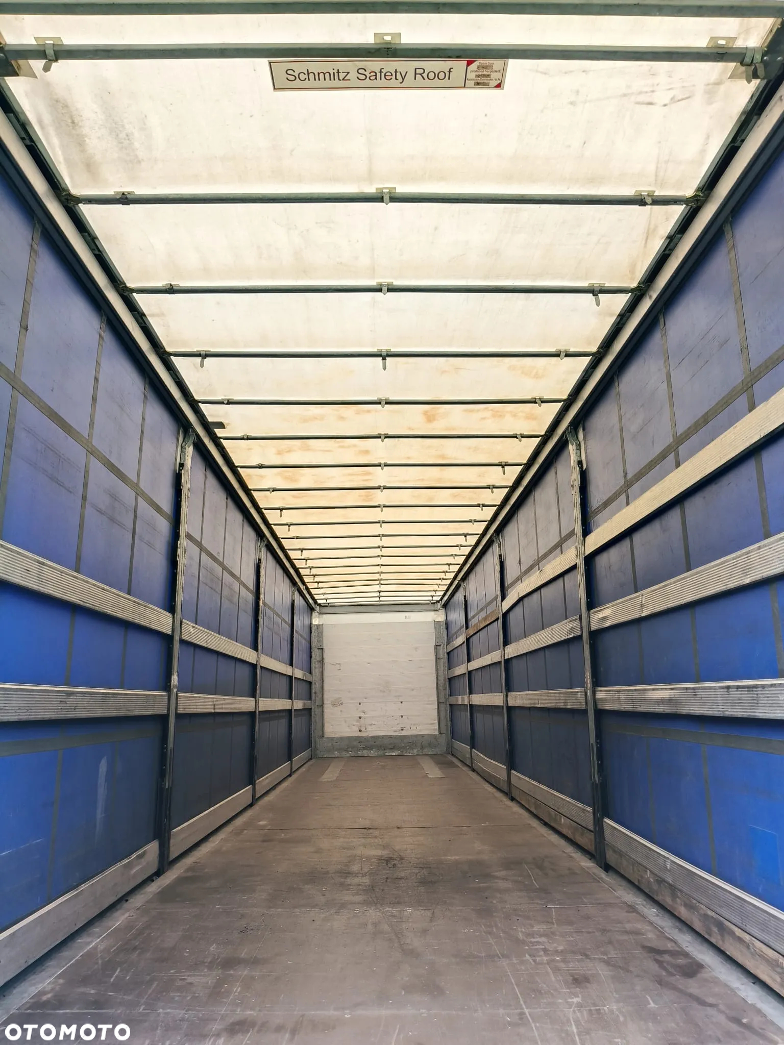 Schmitz Cargobull SCB - 3