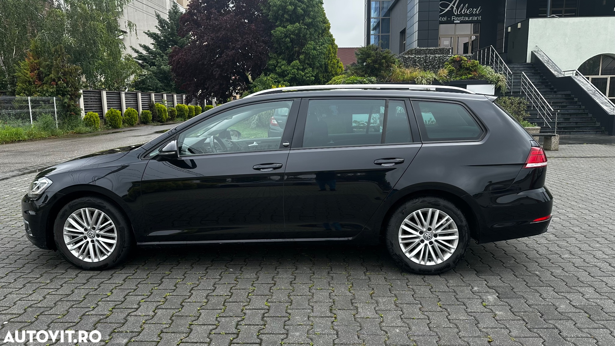 Volkswagen Golf 2.0 TDI DSG Sound - 29