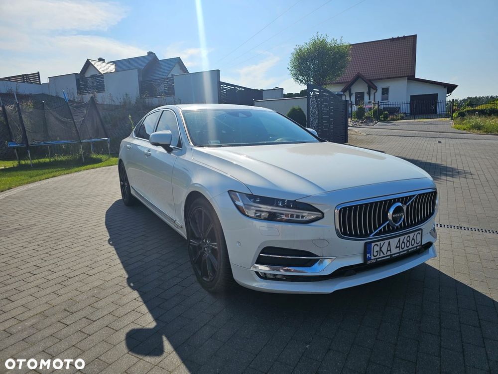 Volvo S90 - 1