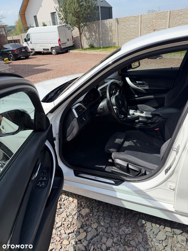 BMW Seria 3 320d xDrive M Sport - 7