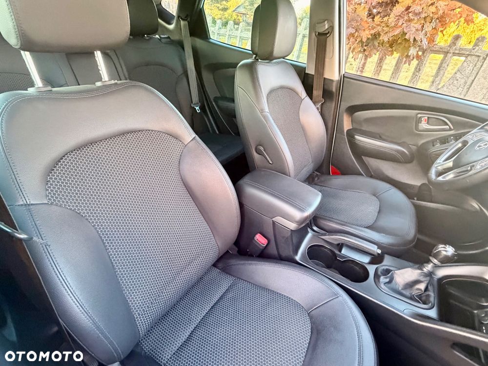 Hyundai ix35 2.0 CRDi 2WD Trend - 19