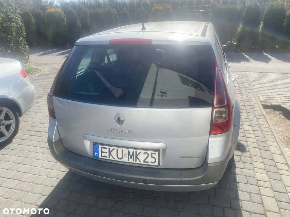 Renault Megane 1.5 dCi Confort Authentique - 4