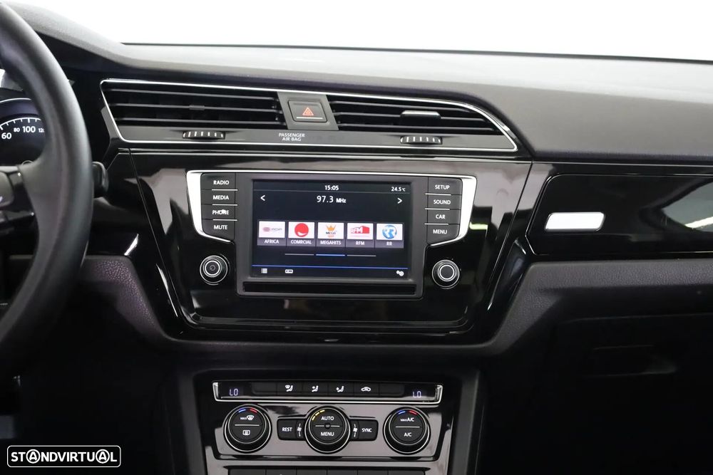 VW Touran 1.6 TDI R-Line DSG - 8