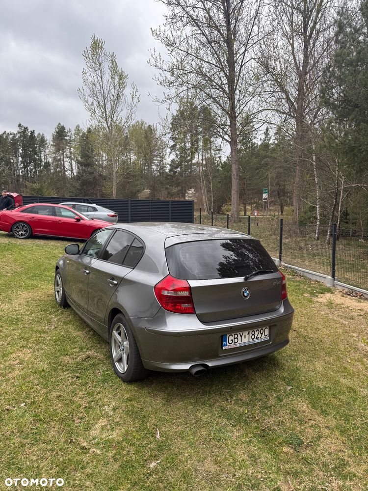 BMW Seria 1 118d - 10