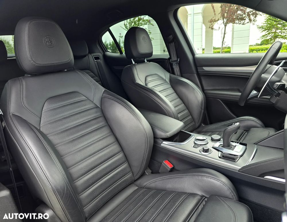 Alfa Romeo Stelvio 2.2 16V AT8 Q4 Veloce - 14