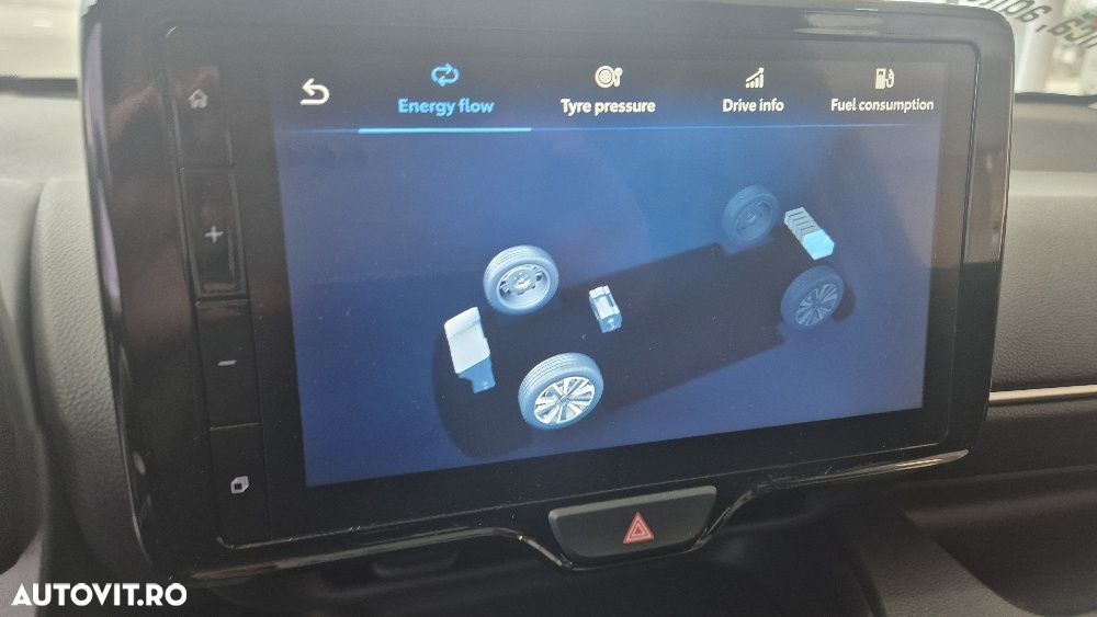 Toyota Yaris 1.5 VVT-i HSD Dynamic - 15