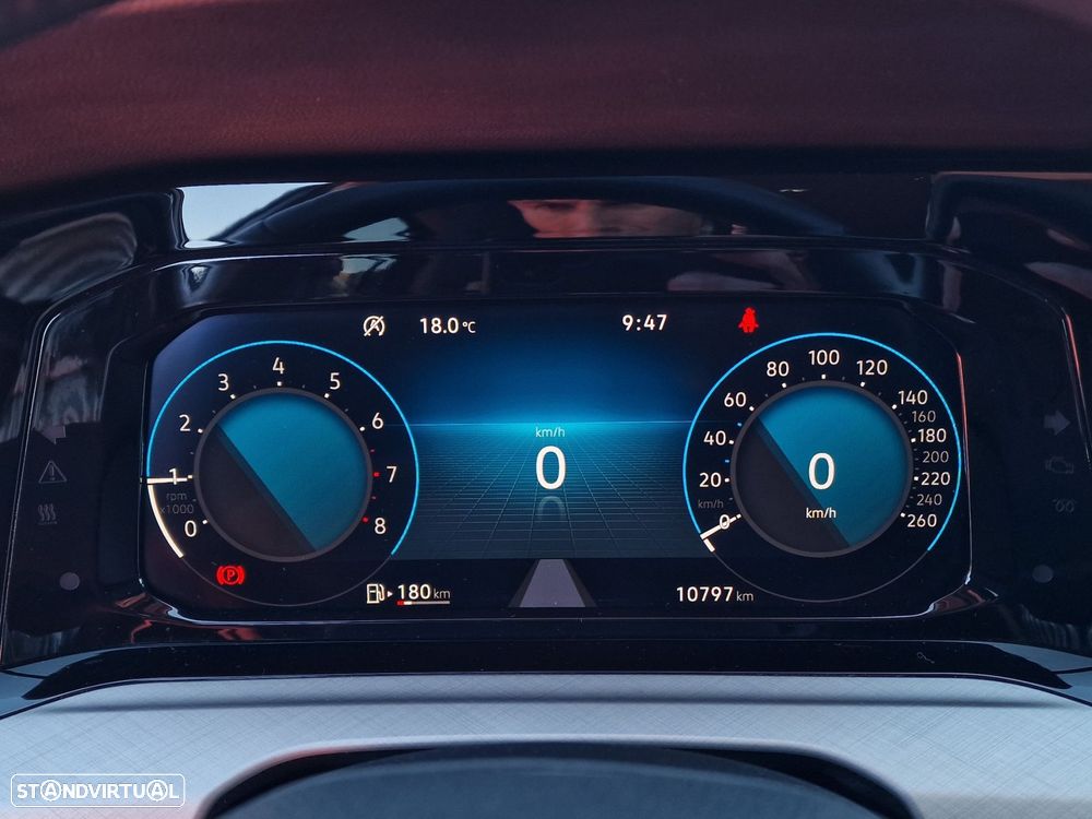 VW Golf 1.0 TSI Life - 24