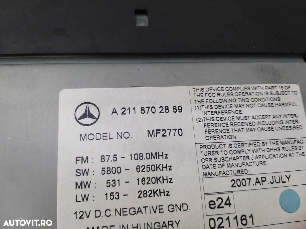 Radio cd player mercedes e class w211 a2118702889 - 3