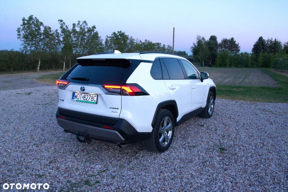 Toyota RAV4 Hybrid Style 4x4 - 8