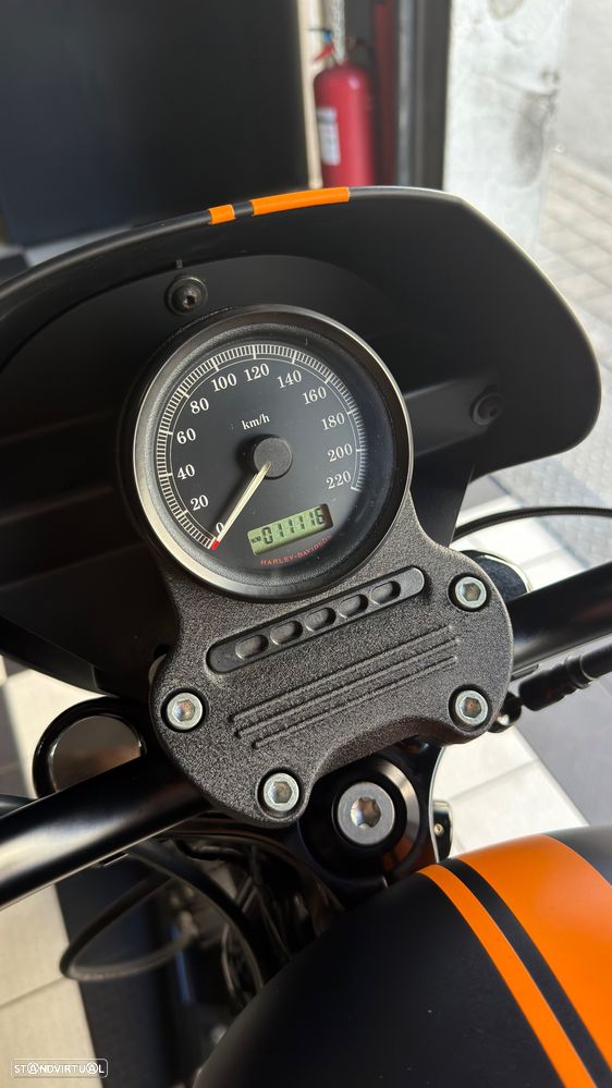 Harley-Davidson Sportster IRON - 13