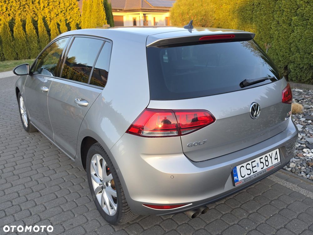 Volkswagen Golf - 12
