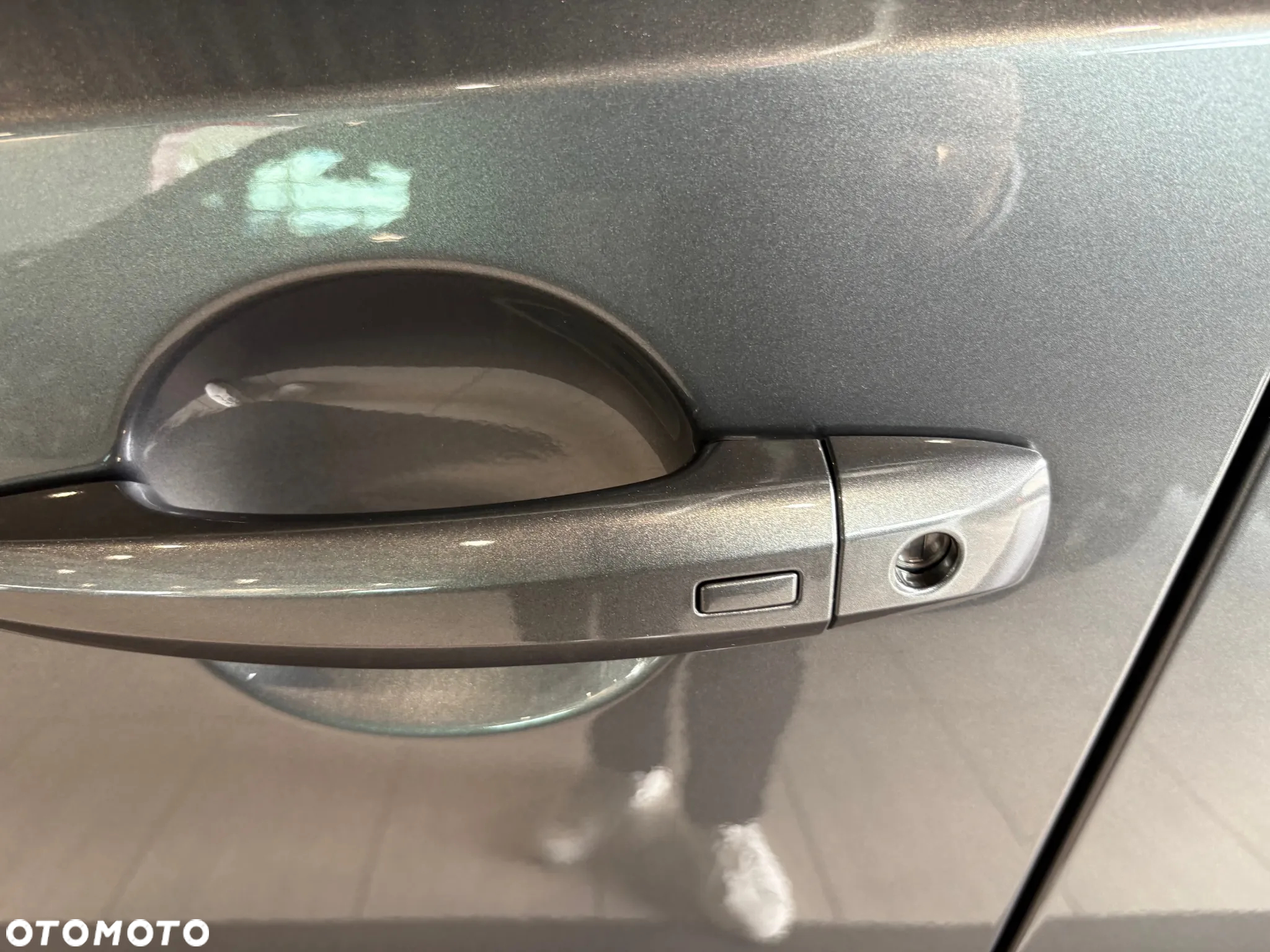Nissan Qashqai 1.3 DIG-T mHEV N-Connecta Xtronic - 8