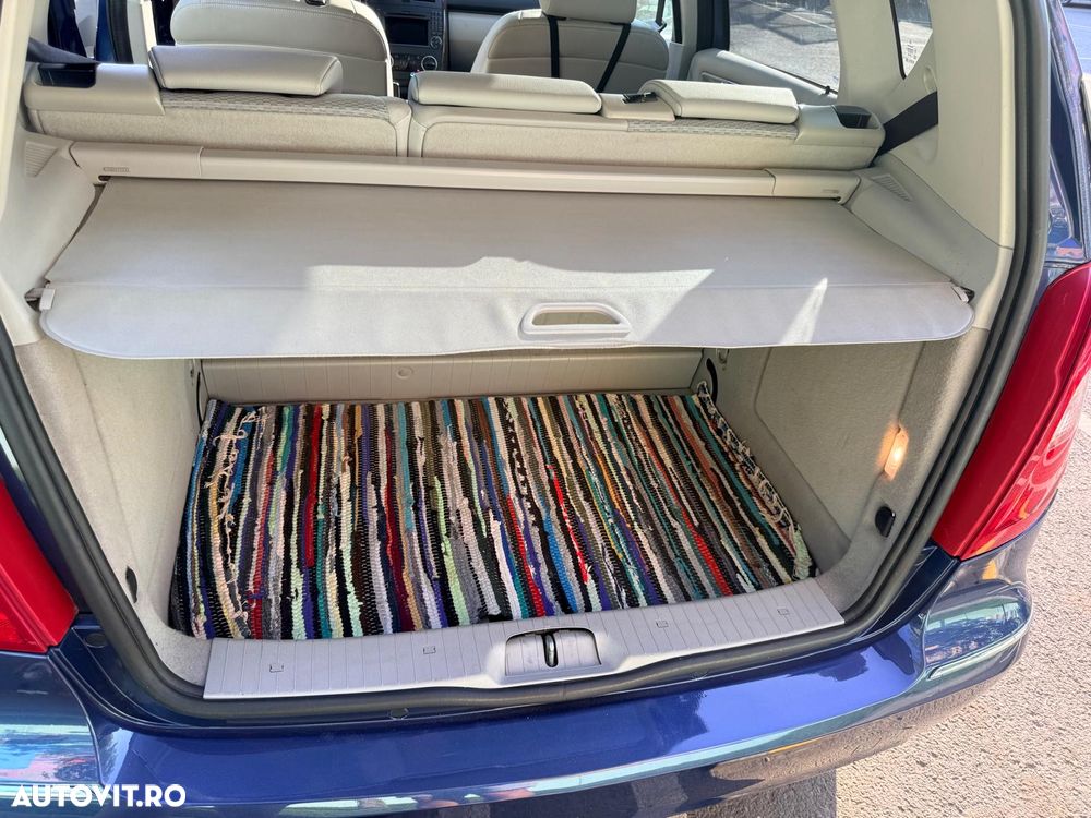 Mercedes-Benz A 180 BlueEfficiency - 10